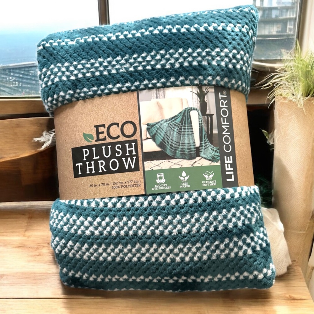 Life Comfort Eco Plush Throw Blanket 60”x70”